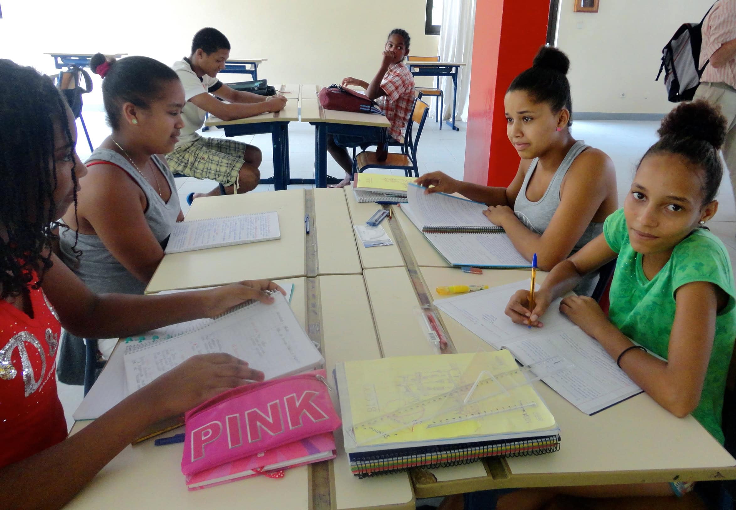 Schülerinnen des Internats in Ribeira Grande